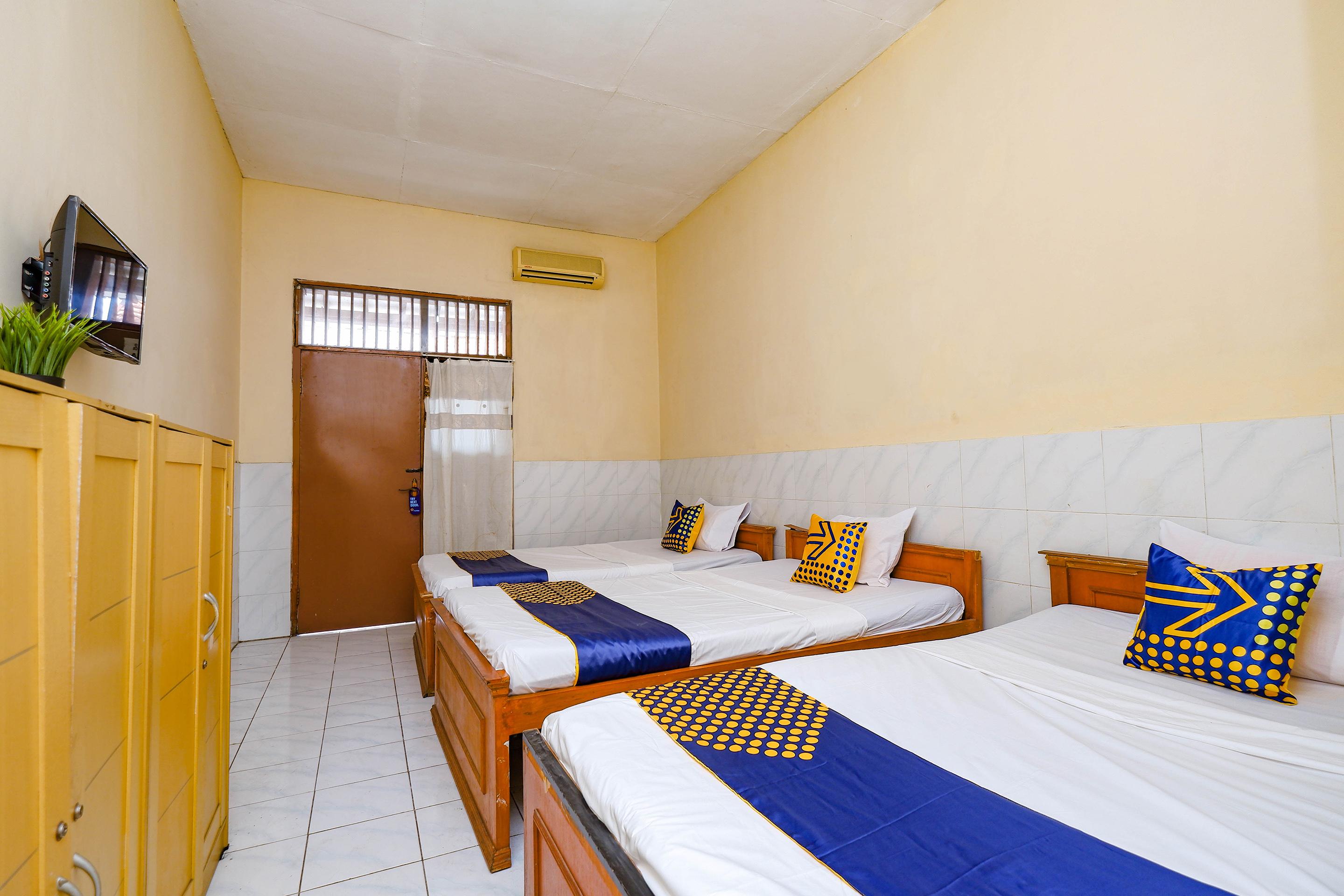 Spot On 2011 Hotel Mekar Sari Solo Extérieur photo