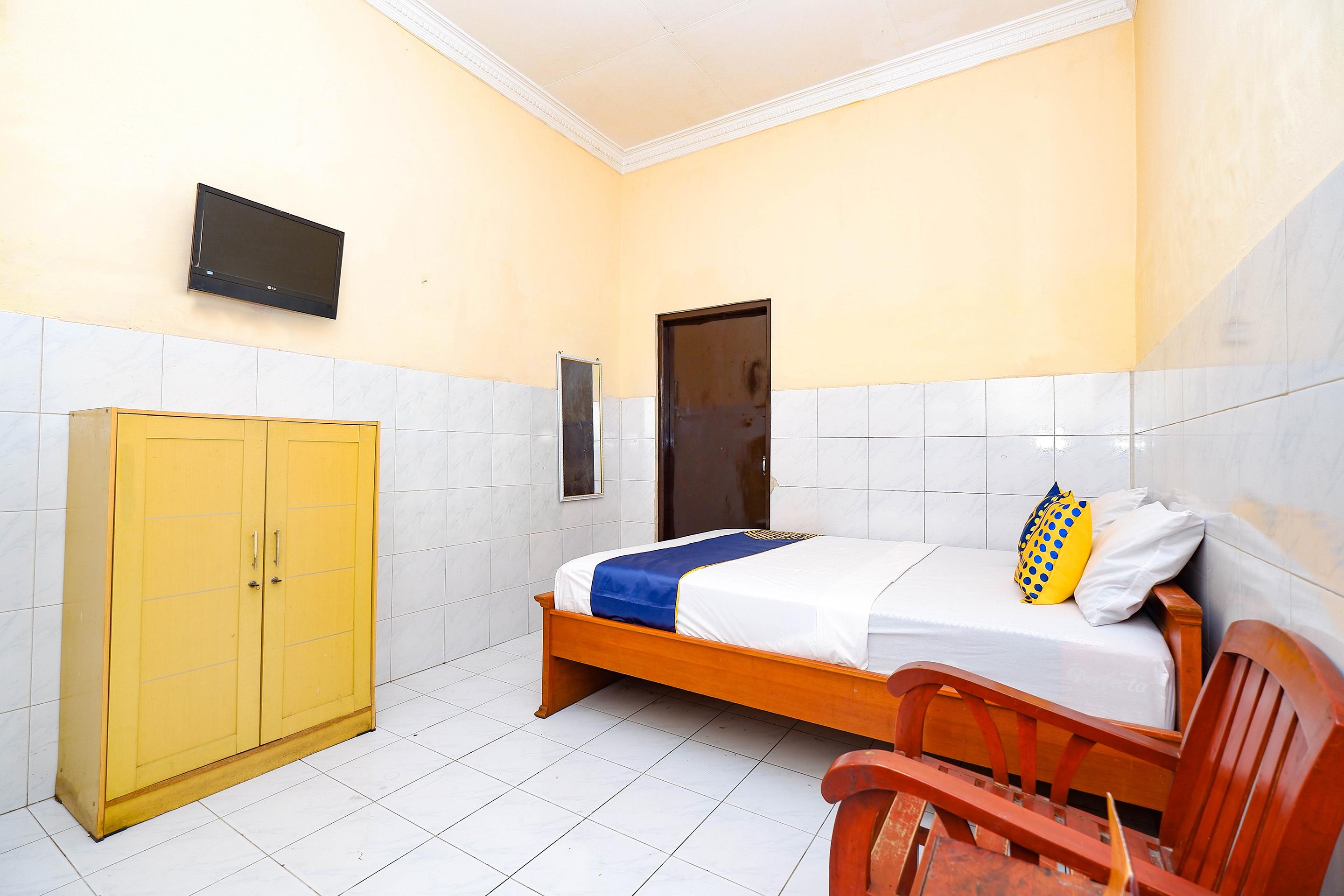 Spot On 2011 Hotel Mekar Sari Solo Extérieur photo