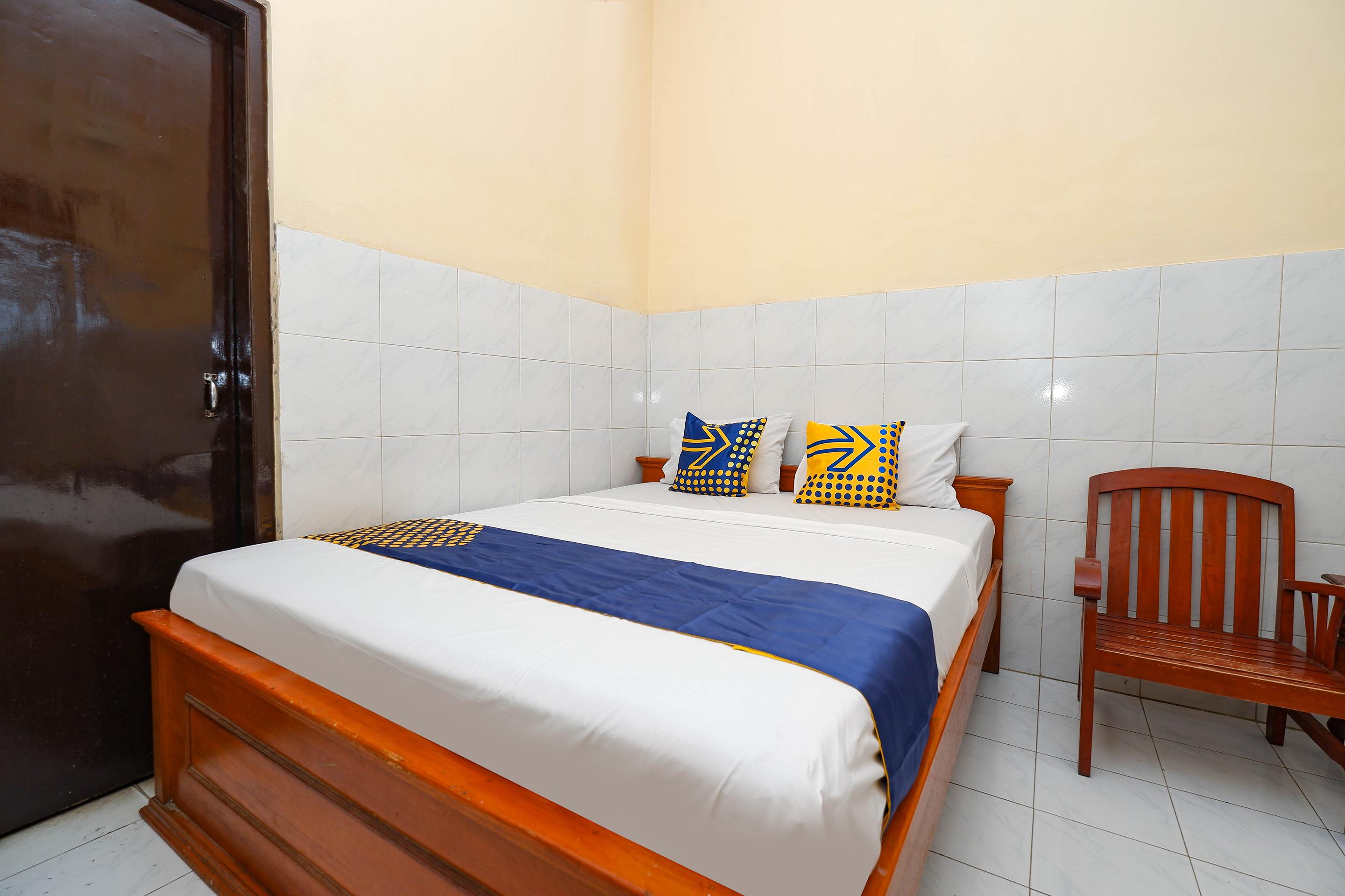 Spot On 2011 Hotel Mekar Sari Solo Extérieur photo