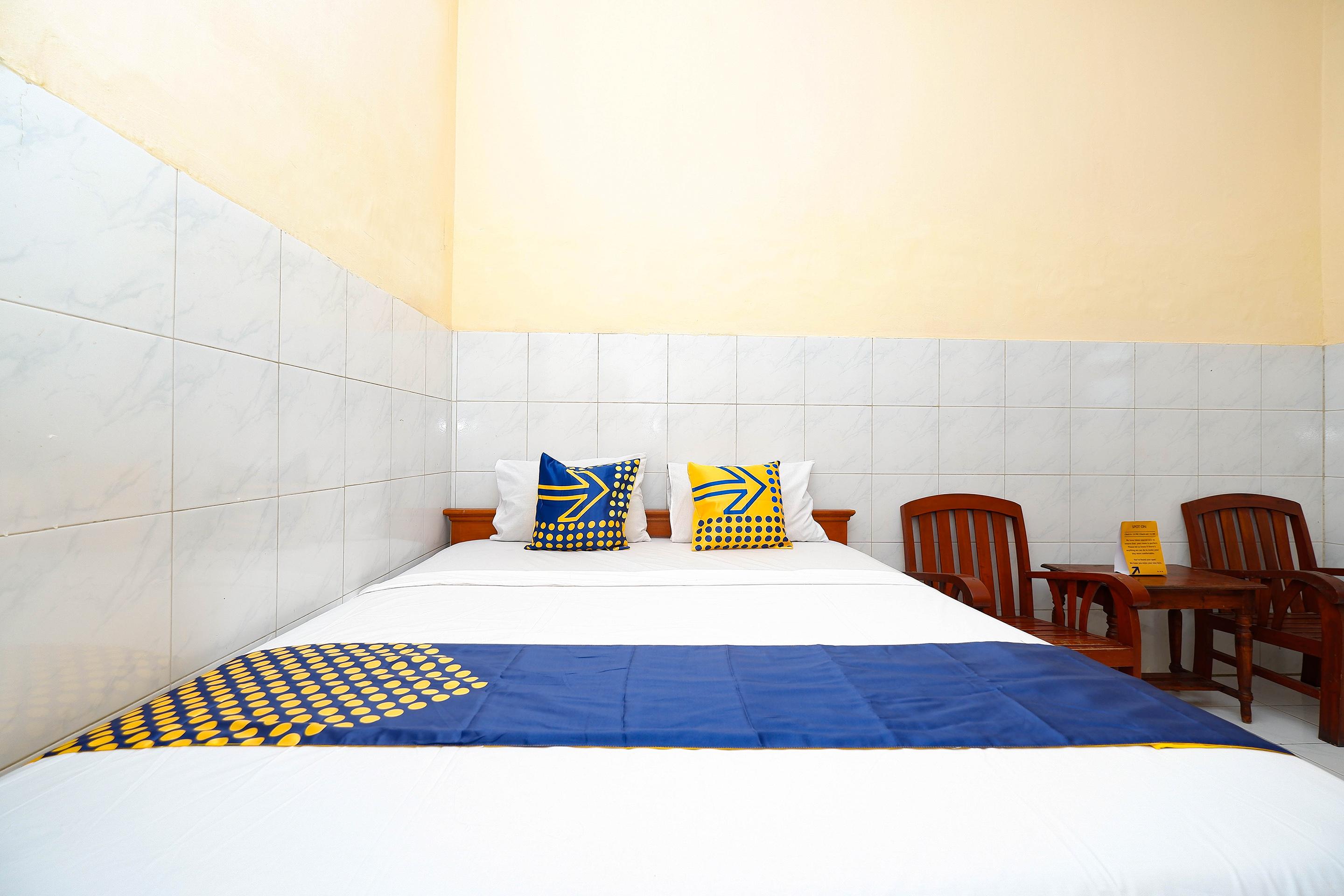 Spot On 2011 Hotel Mekar Sari Solo Extérieur photo