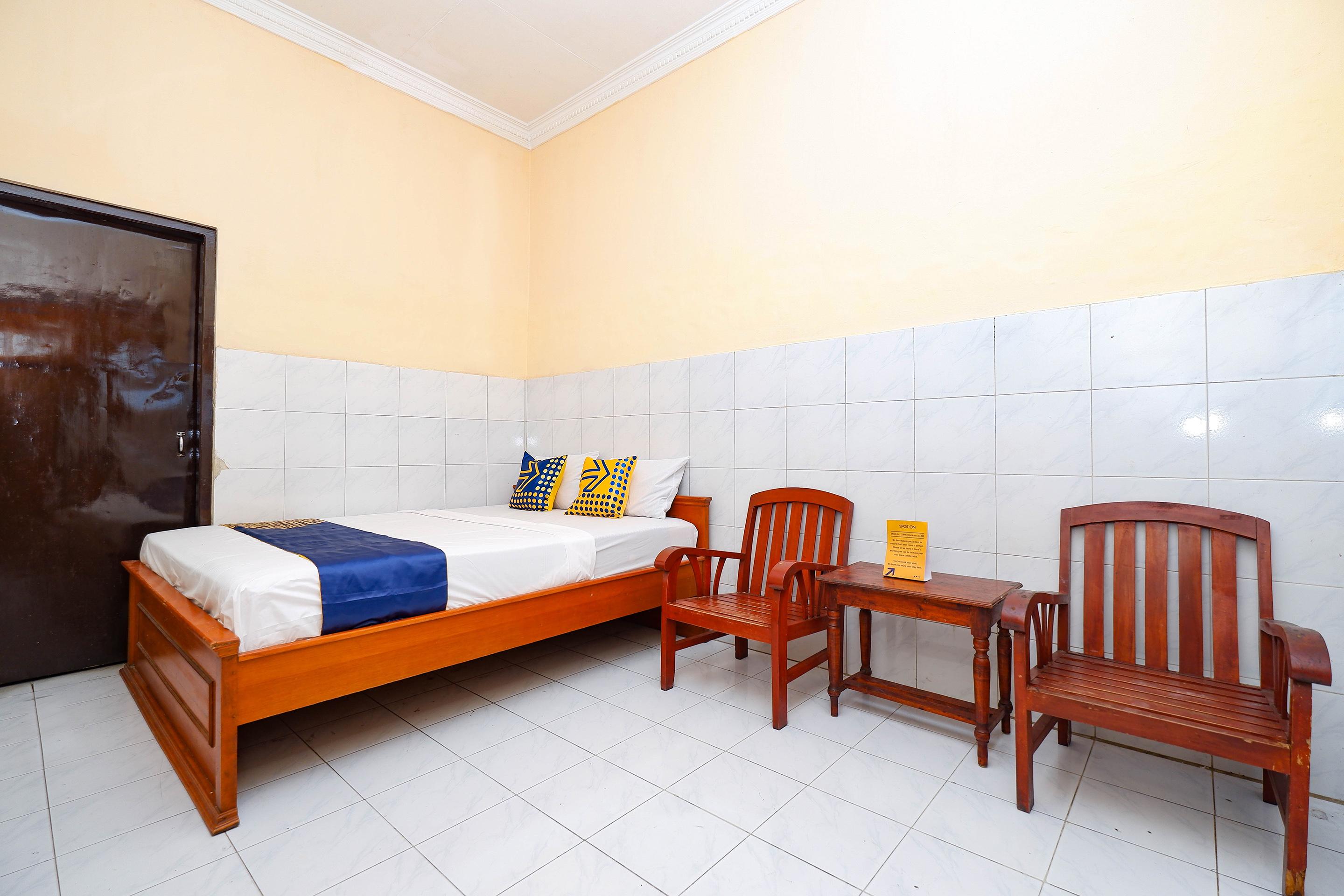 Spot On 2011 Hotel Mekar Sari Solo Extérieur photo