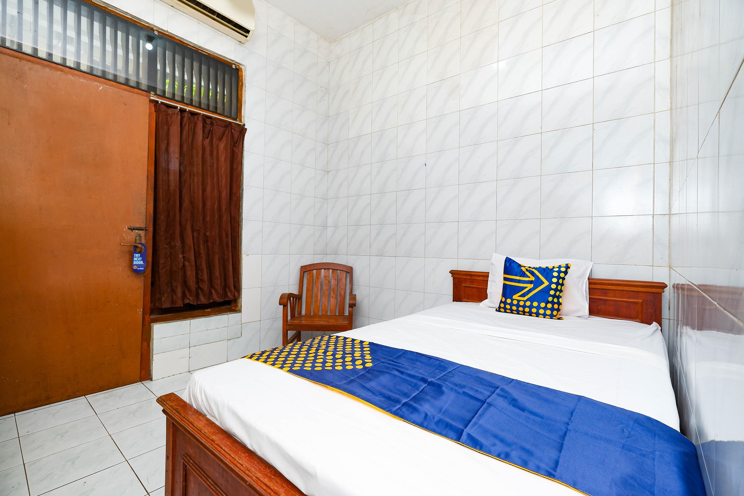 Spot On 2011 Hotel Mekar Sari Solo Extérieur photo