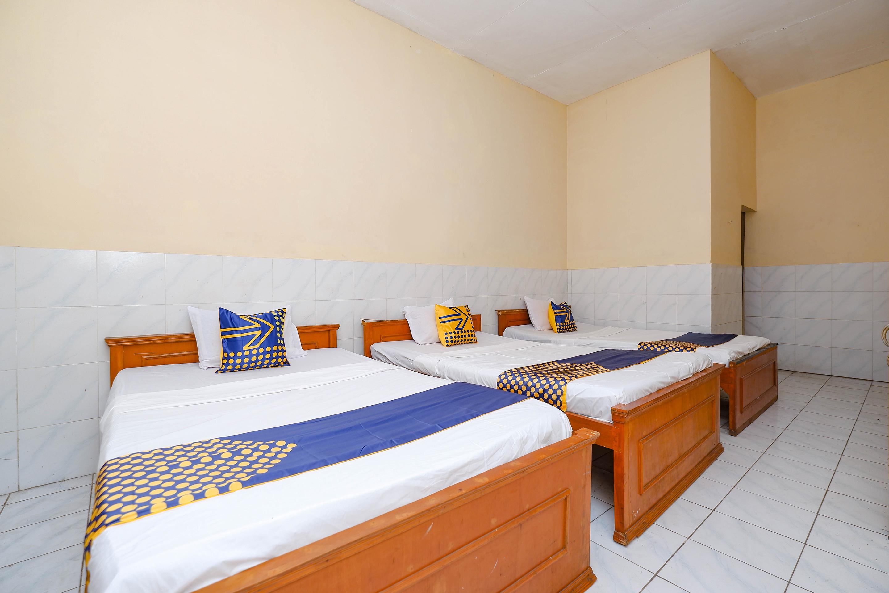 Spot On 2011 Hotel Mekar Sari Solo Extérieur photo